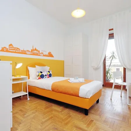 Apartment Ych-trastevere Cozy Flat For 8 People