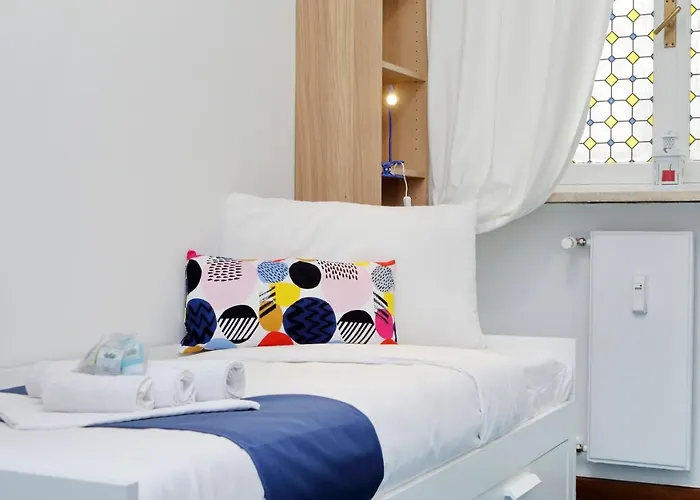 Ych-trastevere Cozy Flat For 8 People Rome