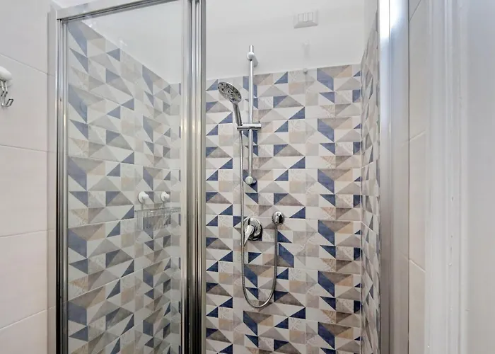 Ych-trastevere Cozy Flat For 8 People Rome